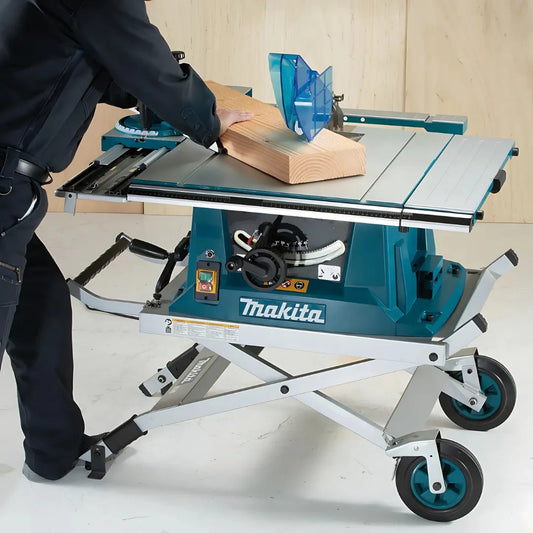 Makita (10") Table Saw with Stand M-MLT100